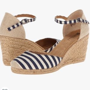 GUC White Mountain Navy Striped Mamba Wedge Espadrille